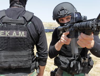 Σχέδιο επιφυλακής της ΕΛ. ΑΣ. για πιθανή επίθεση τζιχαντιστών σε νησιά στην Ελλάδα - Πως θα «απαντήσει» (φωτό, βίντεο)